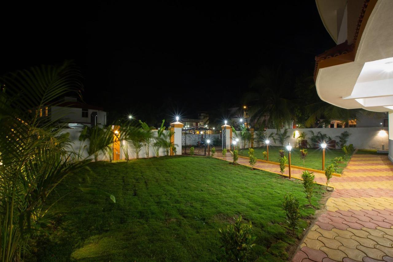 Tridiva Morjim 150 Meters To Morjim Beach Bagian luar foto